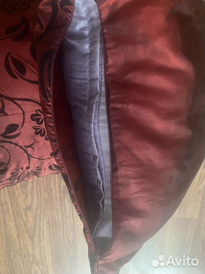 Декоративные подушки новые