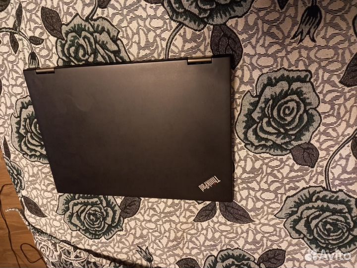 Lenovo thinkpad x13 yoga get 1 (i7 -10610U)