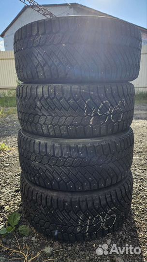 Continental ContiIceContact 225/40 R18 92T