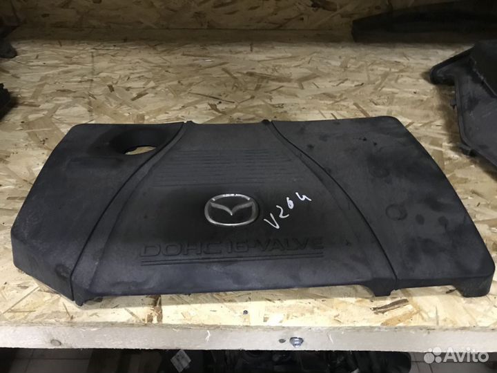 Крышка двигателя Мазда 3 BK 2,0 LF