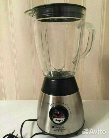 Блендер Hotpoint-Ariston TB 050 DXB0