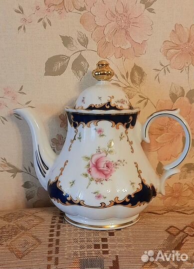 Чайник заварочный фарфоровый