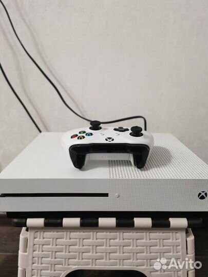 Xbox One s