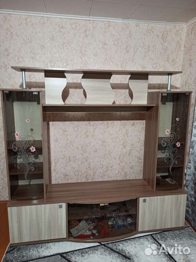 Стенка под тв