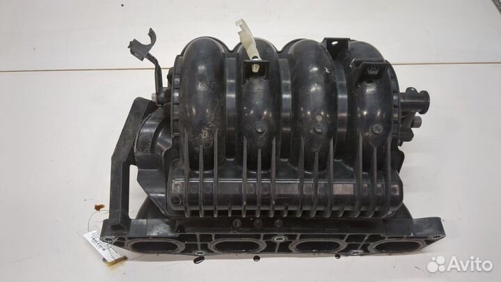 Коллектор впускной Suzuki Kizashi, 2012