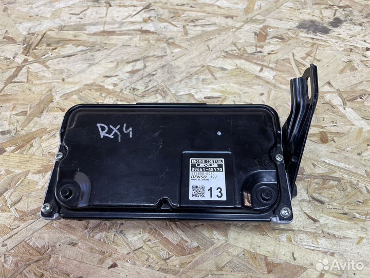 Блок управления двигателем Lexus RX4