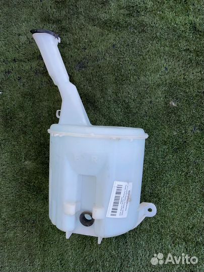 Бачок стеклоомывателя Toyota Funcargo NCP25