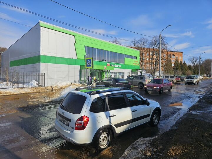 Торговая площадь, 350 м²