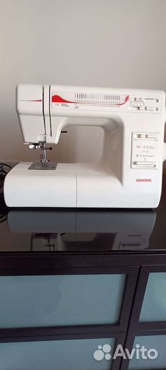 Швейная машина Janome новая