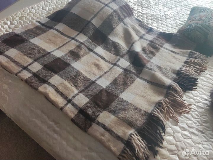 Плед шерстяной 2.2х1,9