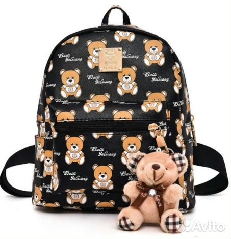 Рюкзак с игрушкой