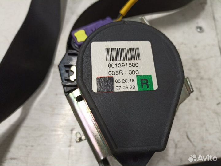 Ремень безопасности передний правый Porsche