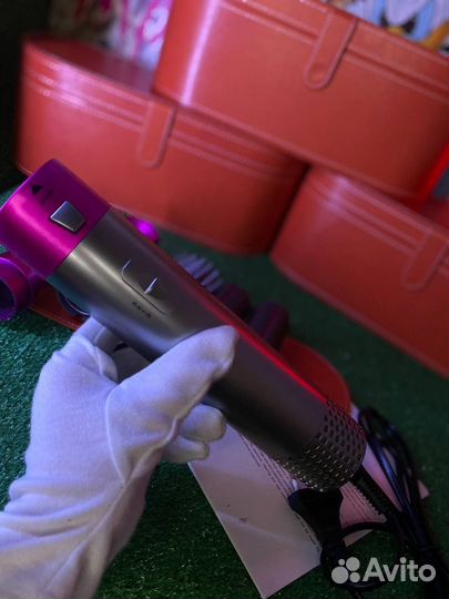 Стайлер Dyson