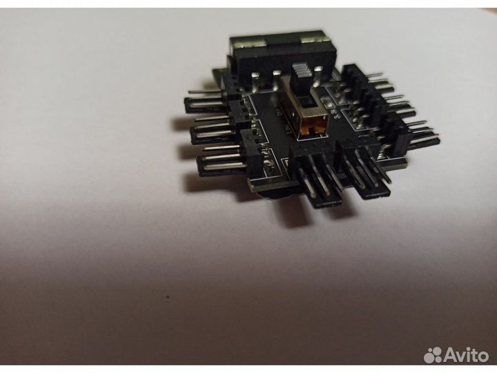 Сплиттер для вентиляторов Molex -3pin до 8 FAN