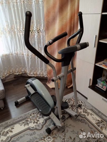 Эллиптический тренажер torneo