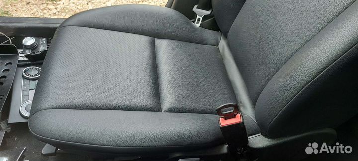 Комплект сидений на Mercedes w204