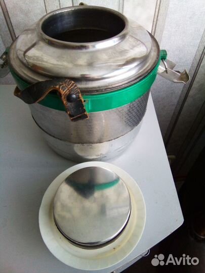 Термос 2.5 литра с широким горлом и миской