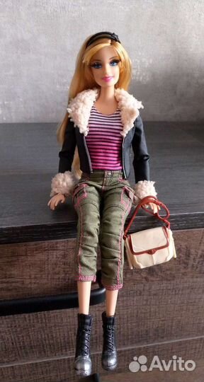 Barbie Glam Luxe style2014