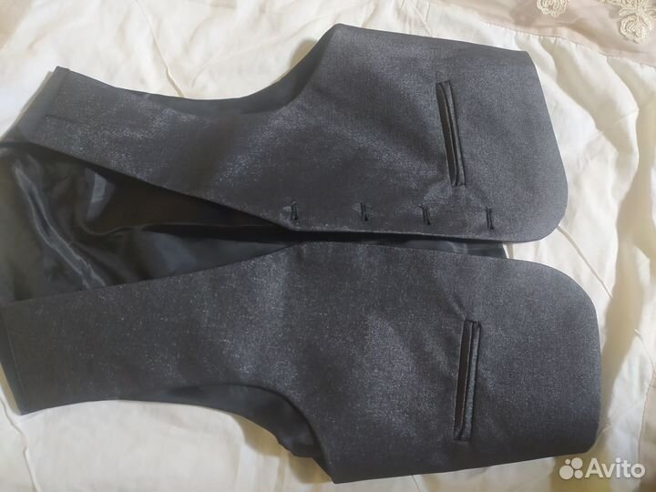 Костюм тройка на мальчика 122 128