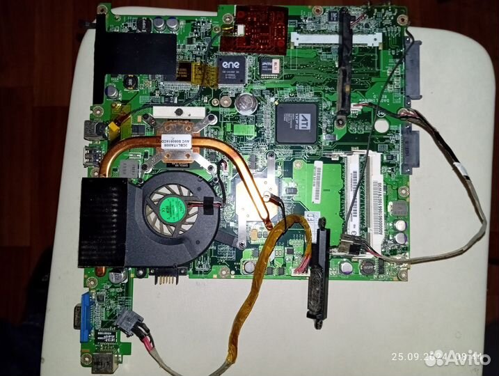 Материнская плата с процессором