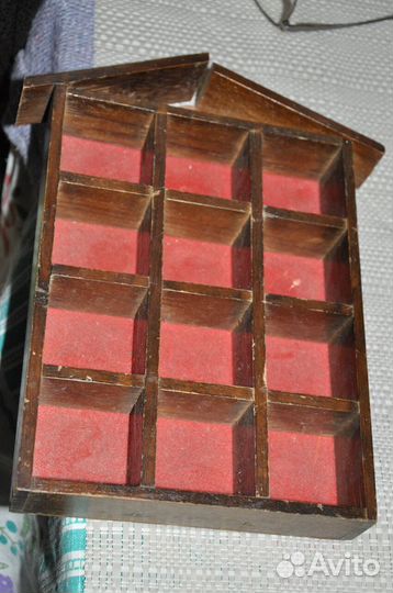 Домик для наперстков, может для нэцке