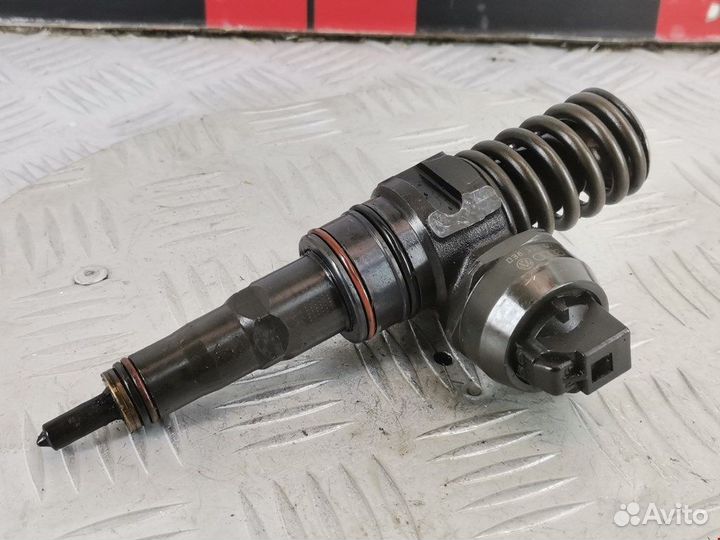 Форсунка для Volkswagen Golf 4