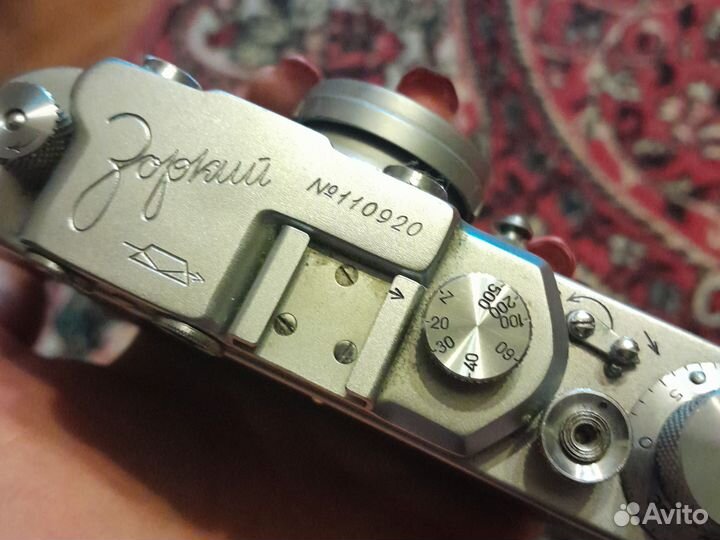 Плёночный фотоаппарат зоркий