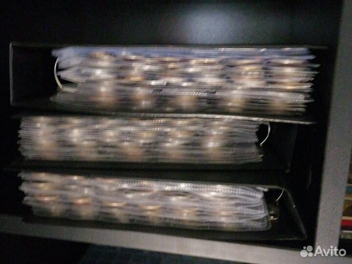 Обмен монет, купюры, марки