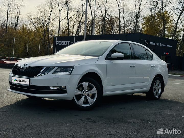 Skoda Octavia 1.6 AT, 2018, 130 600 км