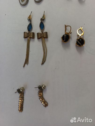 Серьги и кулоны
