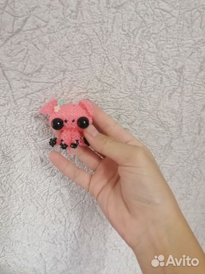 Хрюшка из бисера