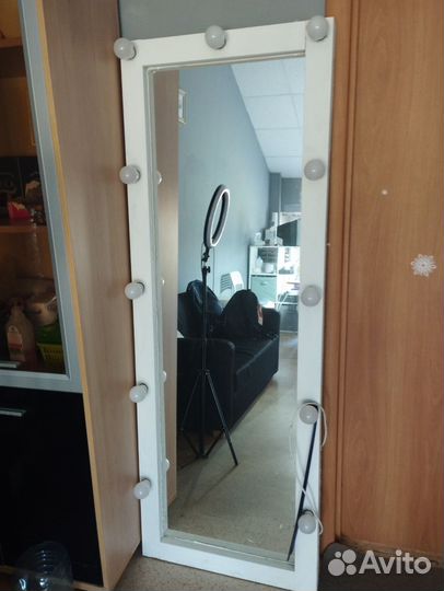 Зеркало с подсветкой