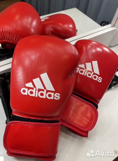 Боксерские перчатки Adidas aiba 12oz