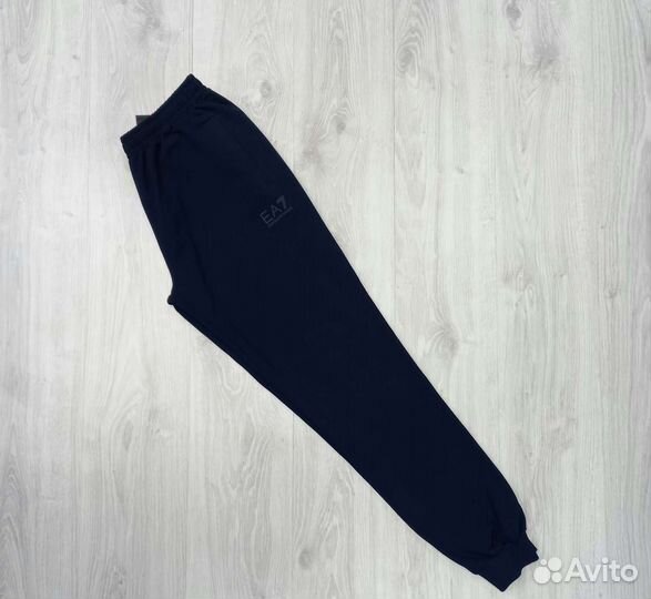 Спортивные костюмы