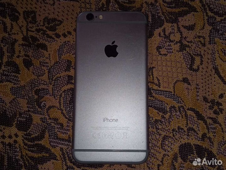 Телефон iPhone 6