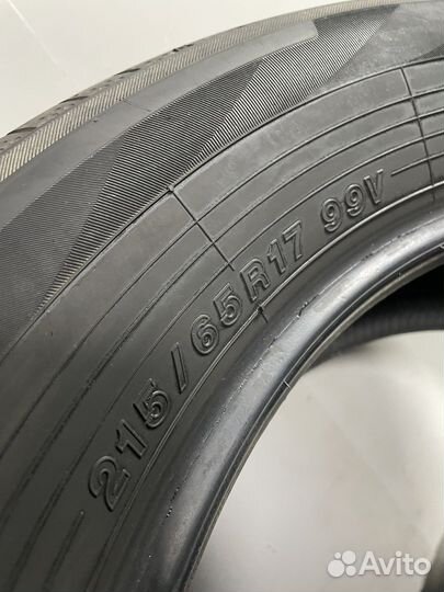 Yokohama BluEarth AE50 215/65 R17