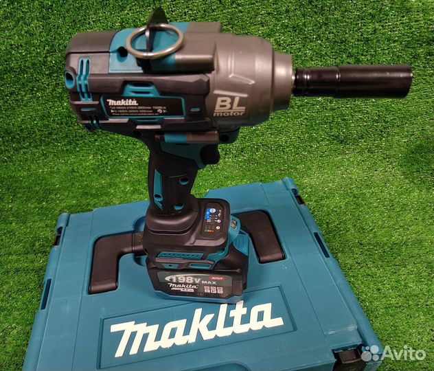 Гайковерт аккумуляторный makita новый