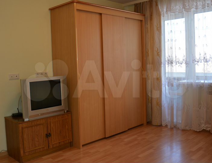 2-к. квартира, 40 м², 3/5 эт.