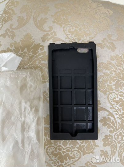 Чехол на iPhone 6 plus (новый )