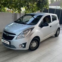 Chevrolet Spark 1.0 AT, 2013, 156 000 км, с пробегом, цена 820 000 руб.