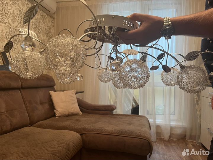 Люстра подвесная потолочная