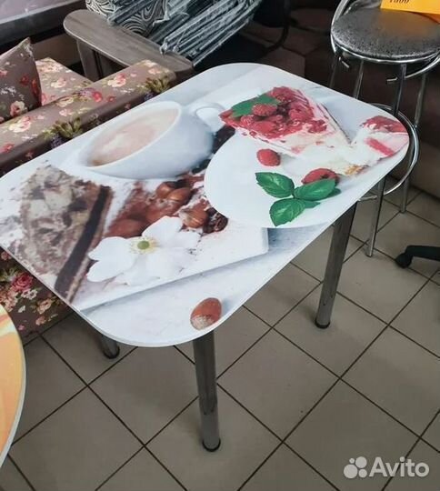 Стол обеденный Десерт