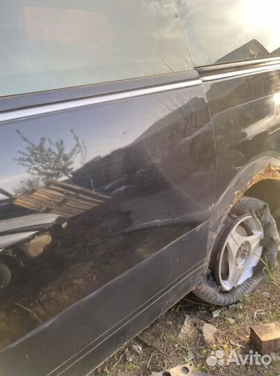 Дверь nissan largo w30