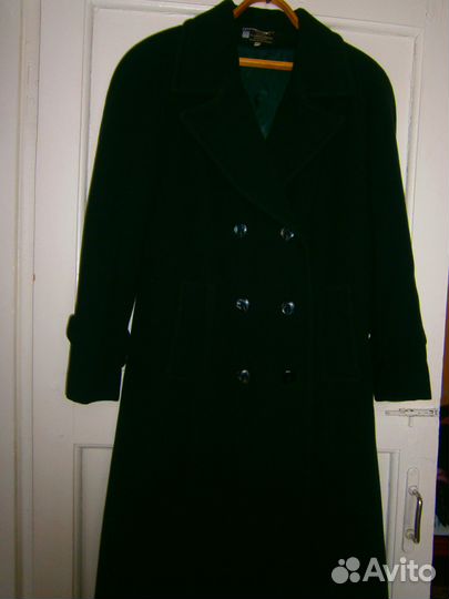 Продам пальто осеннее