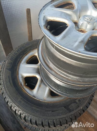 Диски для автомобиля toyota RAV 4