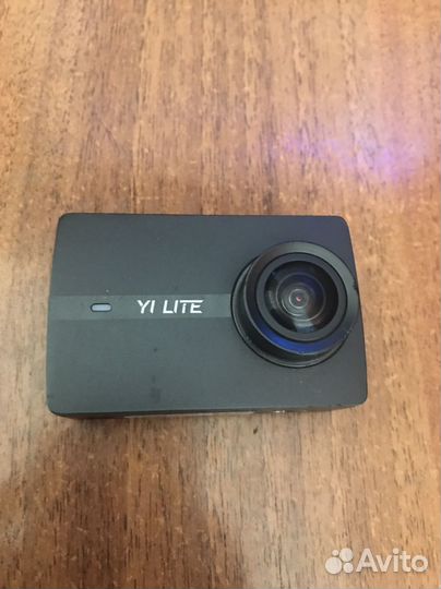 Экшн камера xiaomi
