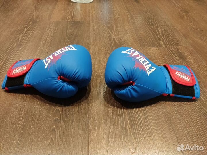 Перчатки боксерские детские Everlast Prospect 4oz