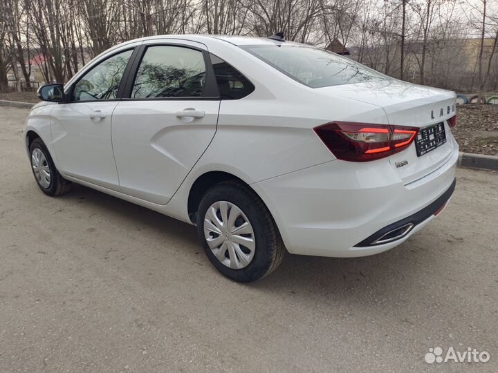 LADA Vesta 1.6 МТ, 2023, 1 км