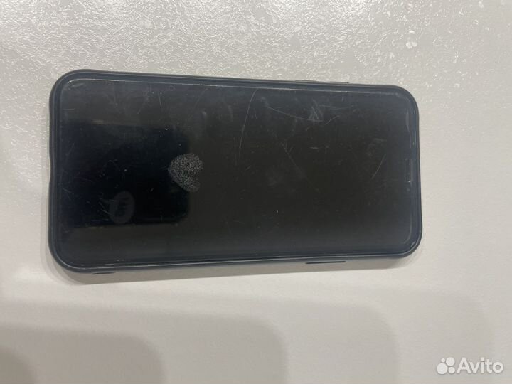 Телефон iPhone 10