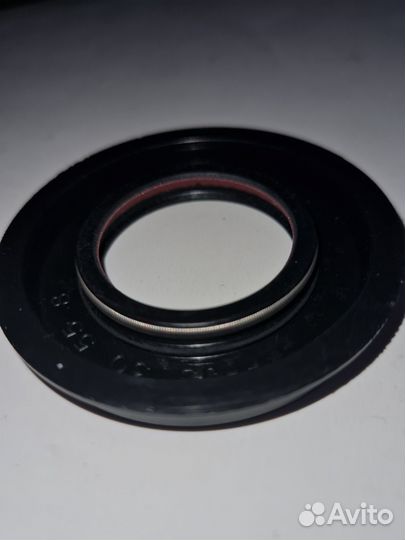 Сальник Suzuki (09283-30062) (28.5x59x10)